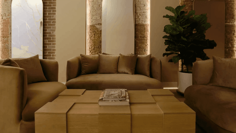 La Réserve Aesthetics