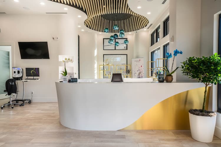 NuIQ Wellness Lounge & Med Spa